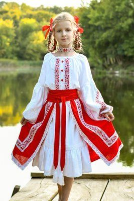 Комплект "Вірсавія" - Вишита сукня та плахта в червоному кольорі фото