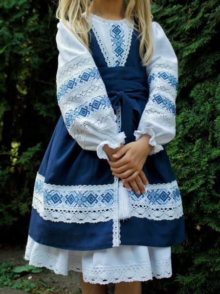 Комплект "Емілія" - Вишита сукня та жупан в синьому кольорі фото